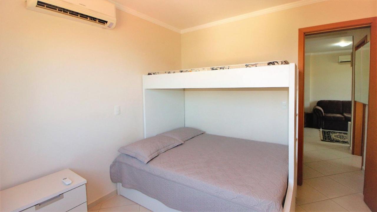 1024 - Apartamento Em Bombinhas Para Locacao De Temporada - Praia De Bombas Esterno foto
